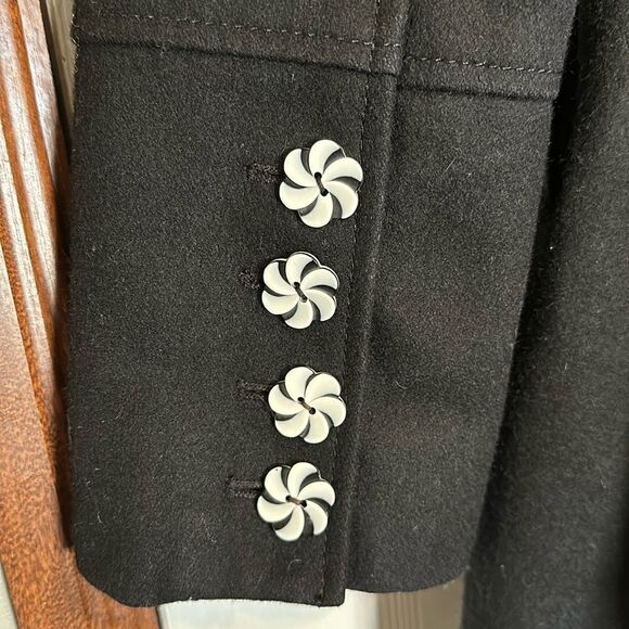 Guess Retro Black Double Breasted Wool Trench Coat-RARE
Size Medium - Picture 12 of 17
